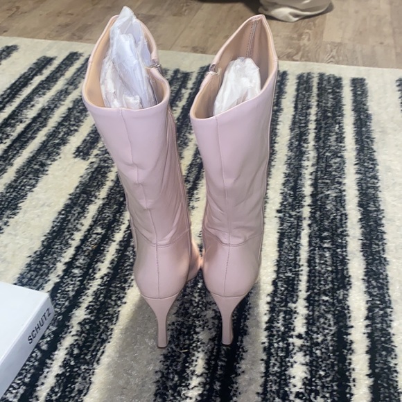 Schutz Boot, Pointy bootie size 8 NWT - Picture 5 of 10